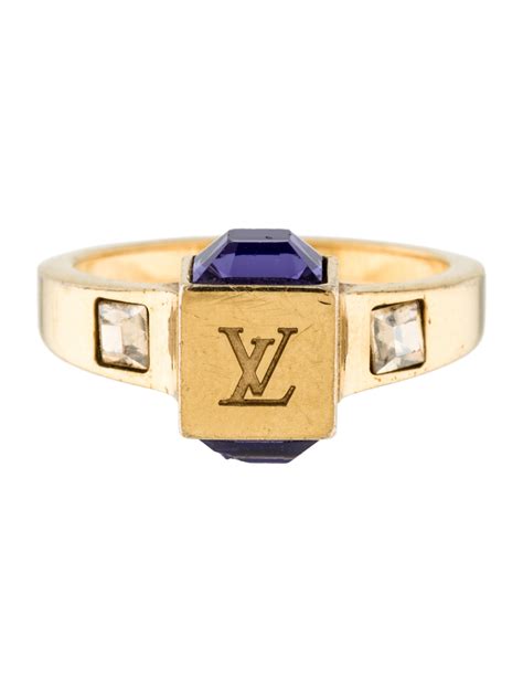 louis vuitton rin|louis vuitton ring cost.